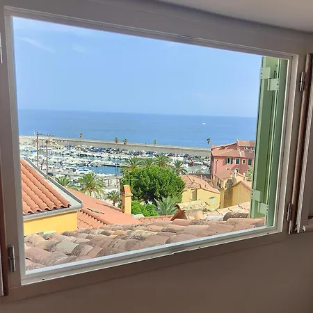 Historic Duplex With Sea View Old Town Appartamento Mentone
